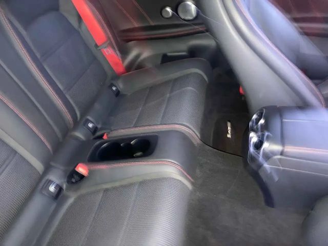 Mercedes-Benz C 200 AMG Line Cabriolet