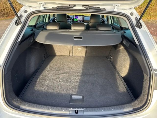 Seat Leon 1.5 eTSI DSG FR-lijn Sportstourer