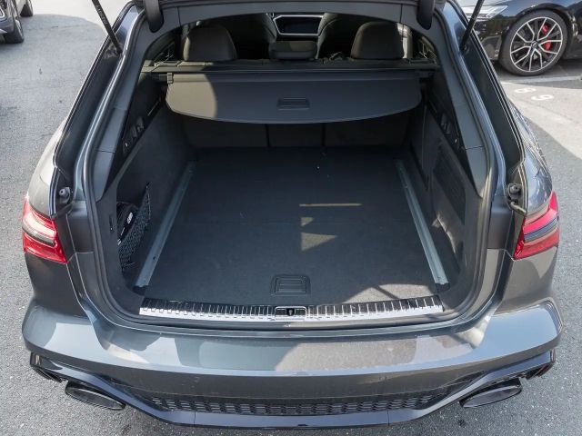 Audi RS6 Avant Quattro