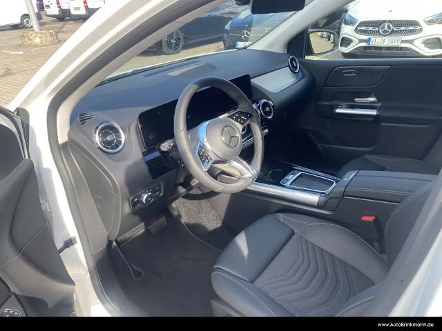 Mercedes-Benz B 180 Progressive