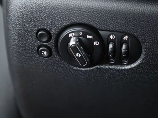 MINI Cooper JCW AERODYNAMIK PAKET LED NAVI JCW-SITZE