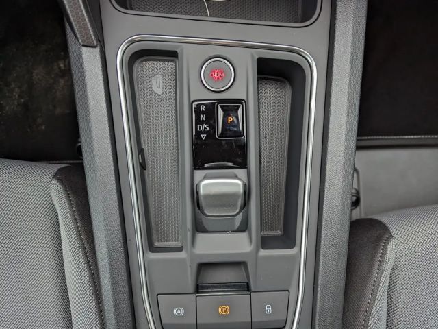 Seat Leon 1.5 eTSI DSG Sportstourer Style