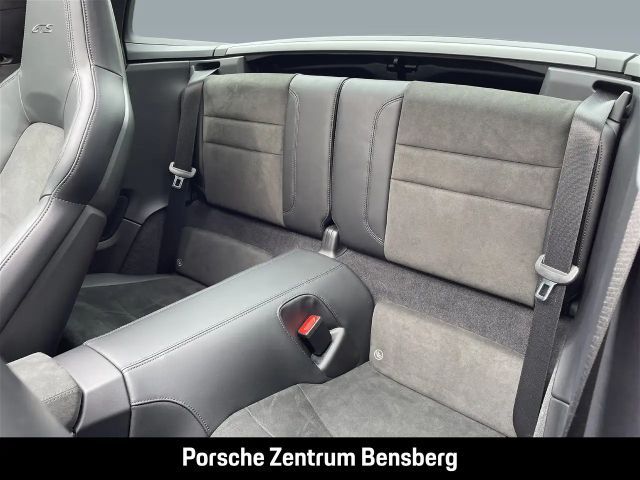 Porsche 992 4 Cabrio GTS Targa