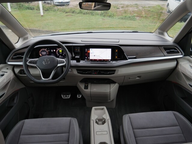 Volkswagen Multivan 2.0 TSI DSG Lang T7