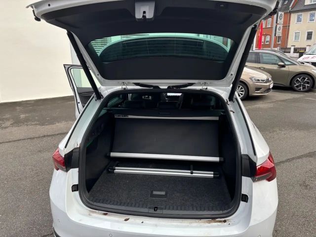 Skoda Octavia 2.0 TDI Combi Sportline