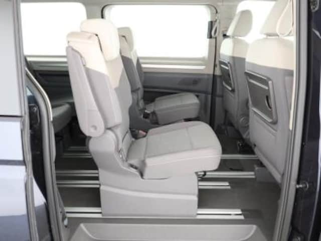 Volkswagen Multivan 2.0 TDI DSG Life T7