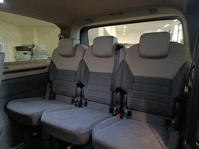 Volkswagen Multivan 2.0 TDI DSG T7