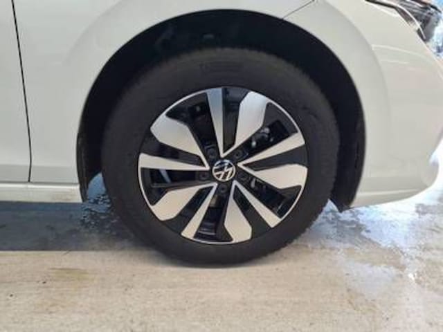 Volkswagen Golf 1.5 TSI Golf VIII