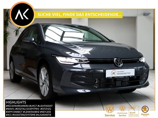 Volkswagen Golf 1.5 eTSI DSG