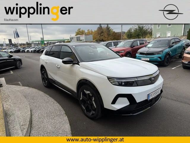 Opel Grandland X Opel Grandland Electric 325PS