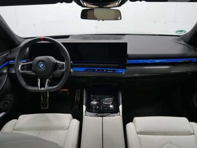 BMW i5 M60 xDrive