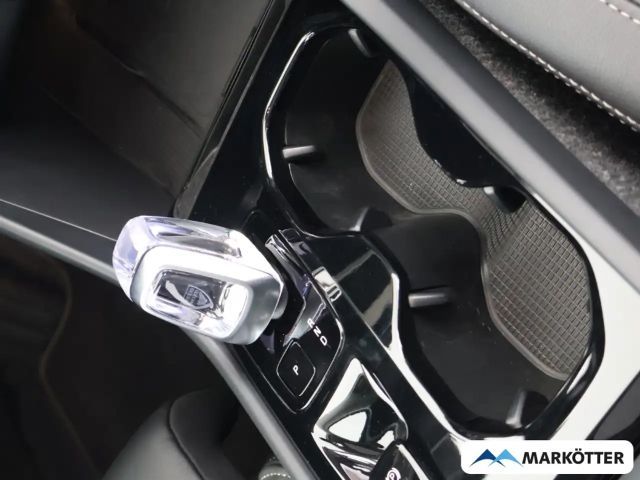 Volvo XC40 Dark Plus