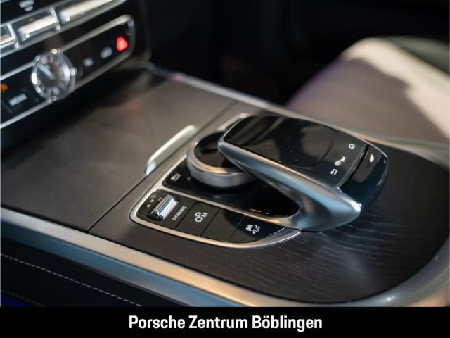 Mercedes-Benz G-Klasse -Modell Station 500 Final Edition White MULTIBEAM