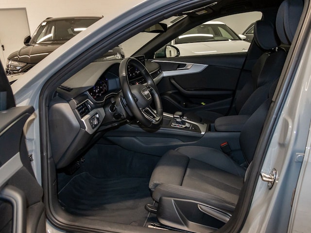 Audi A4 40 TFSI Avant S-Tronic