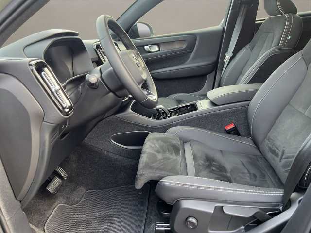 Volvo C40 Core Recharge