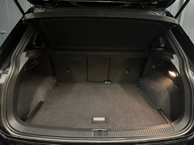 Volkswagen Tiguan 4Motion R-Line Style