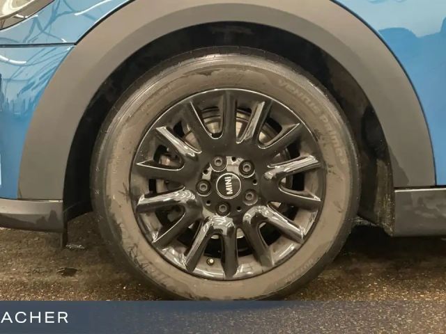 MINI One One Classic Trim PDC SHZ LED DAB KomftZ 16"LM