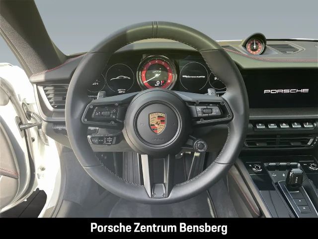 Porsche 992 4 Carrera Coupé GTS