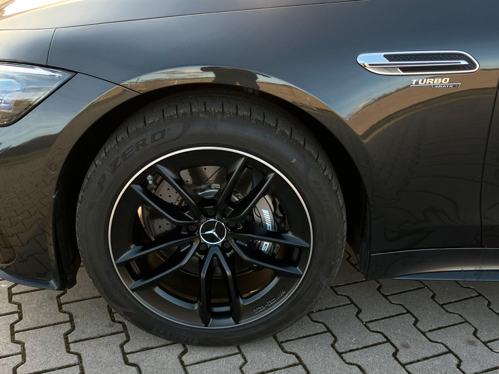 Mercedes-Benz AMG GT 4MATIC+ 53