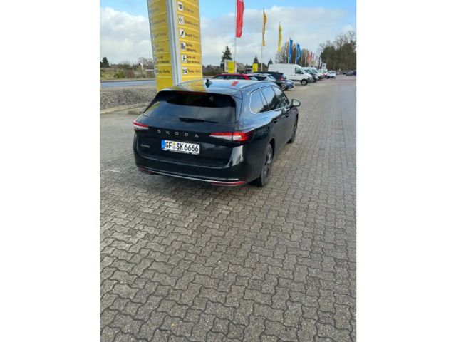 Skoda Superb 2.0 TDI Combi iV