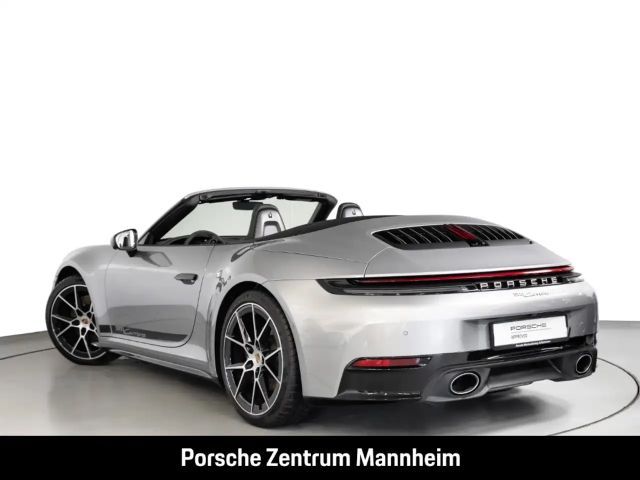 Porsche 992 Cabrio Carrera