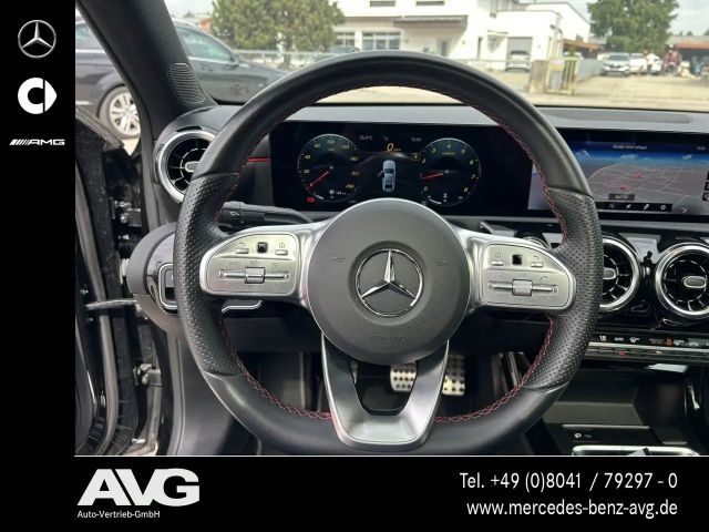 Mercedes-Benz A 200 AMG Line