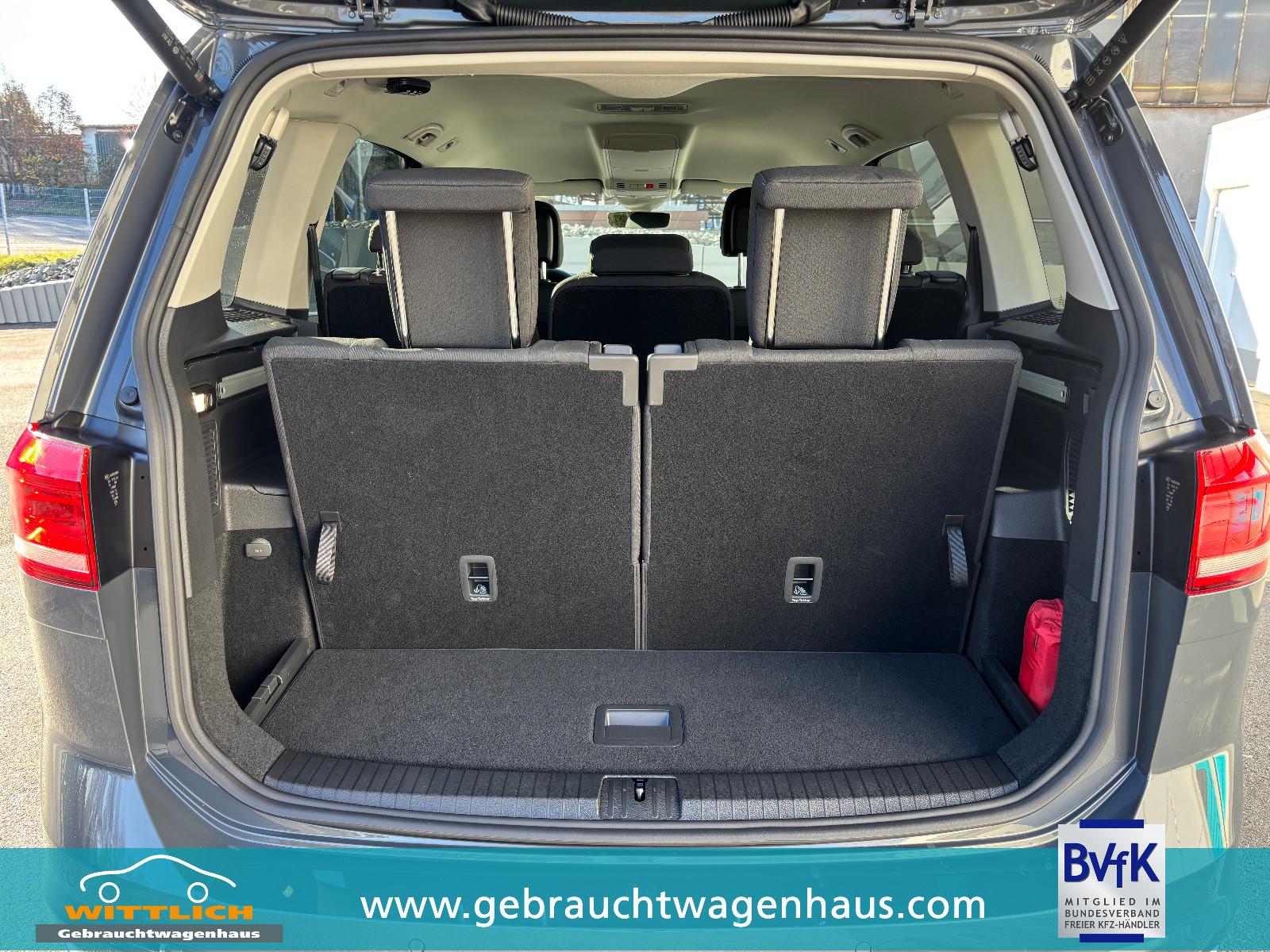 Volkswagen Touran 1.5 TSI DSG