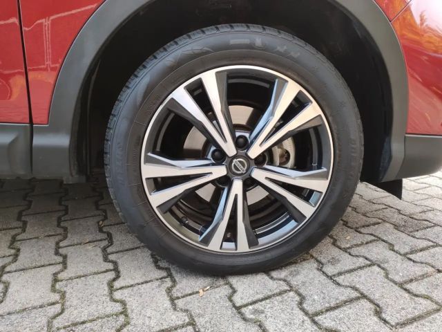 Nissan Qashqai Zama Autom PANO Navi KLIMA Sitzhzg Kamer