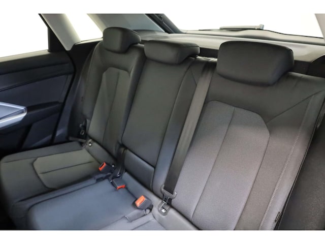 Audi Q3 35 TDI S-Tronic