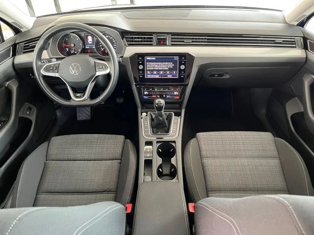 Volkswagen Passat 2.0 TDI R-Line Variant
