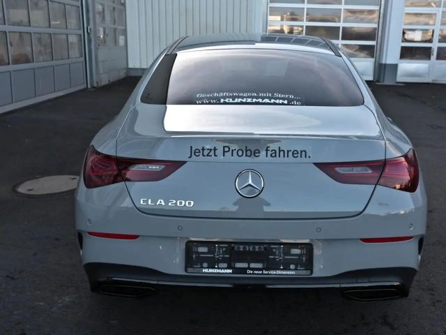 Mercedes-Benz CLA 200 AMG Line Coupé