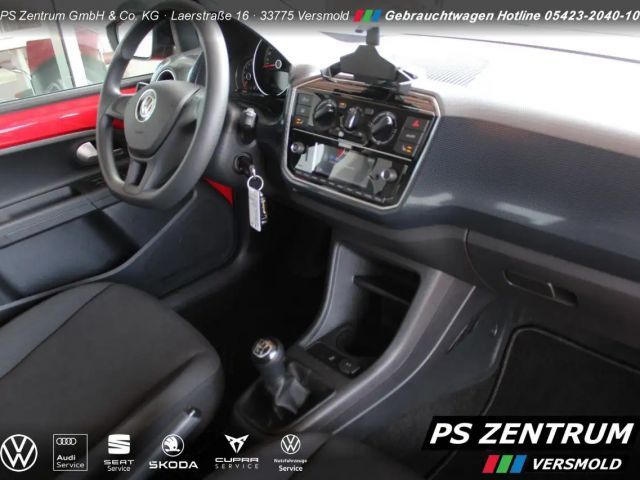 Volkswagen up! Style