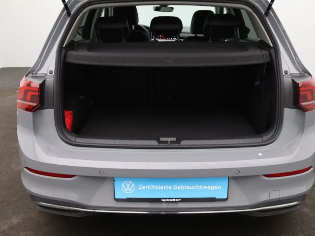 Volkswagen Golf 1.5 eTSI DSG Golf VIII