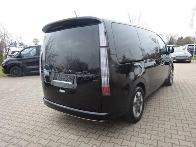 Hyundai Staria Signature Vierwielaandrijving