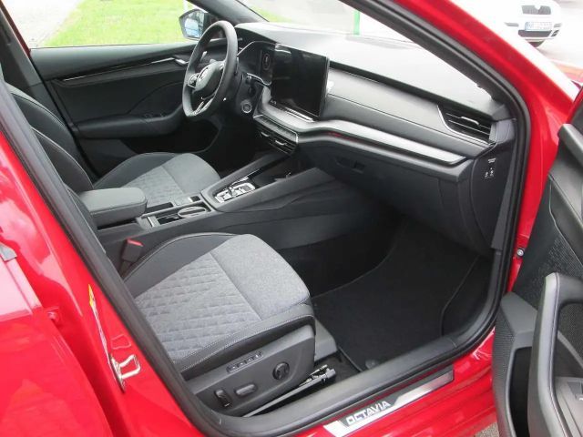 Skoda Octavia 1.5 TSI Combi Sportline iV