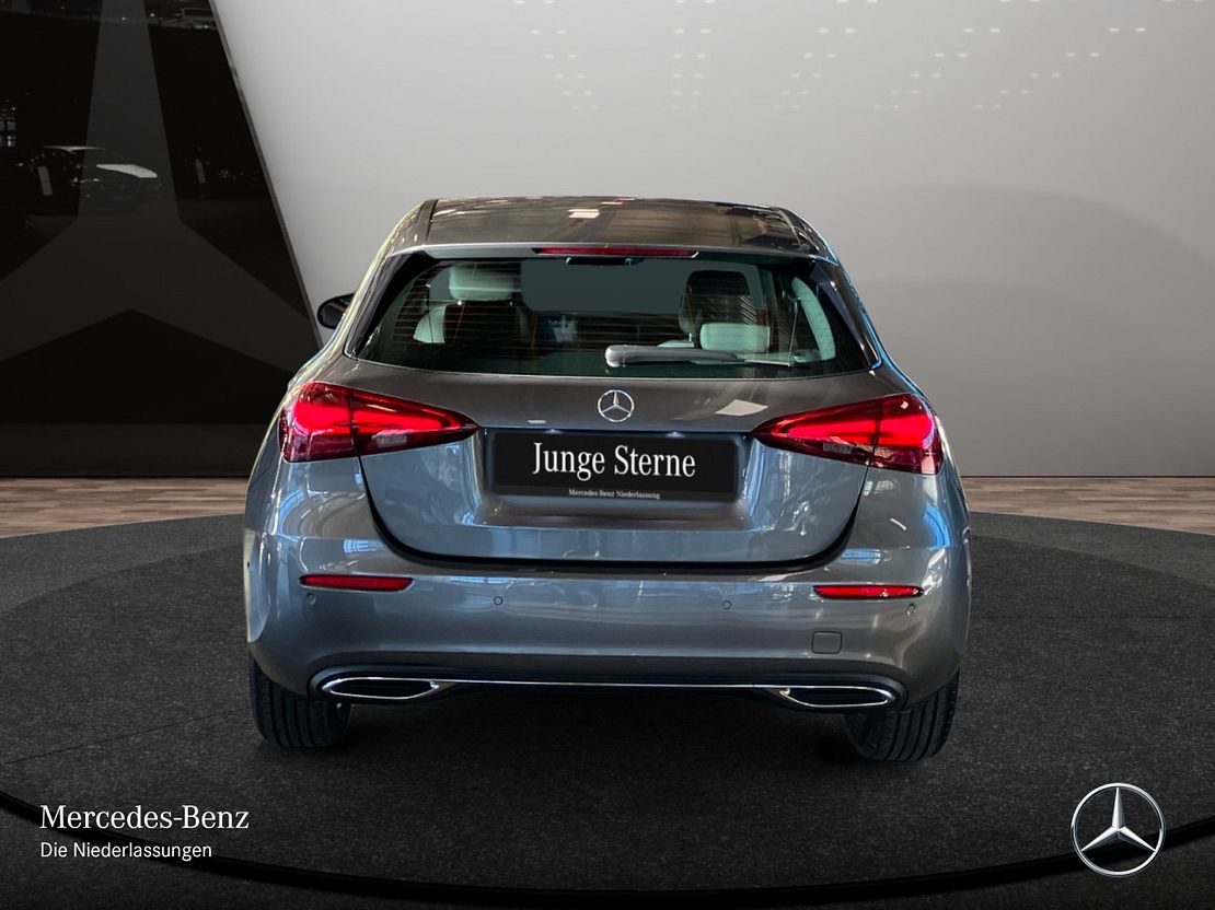 Mercedes-Benz A 200 Progressive