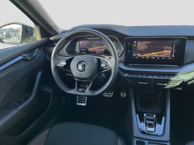 Skoda Octavia 1.4 TSI Combi RS iV