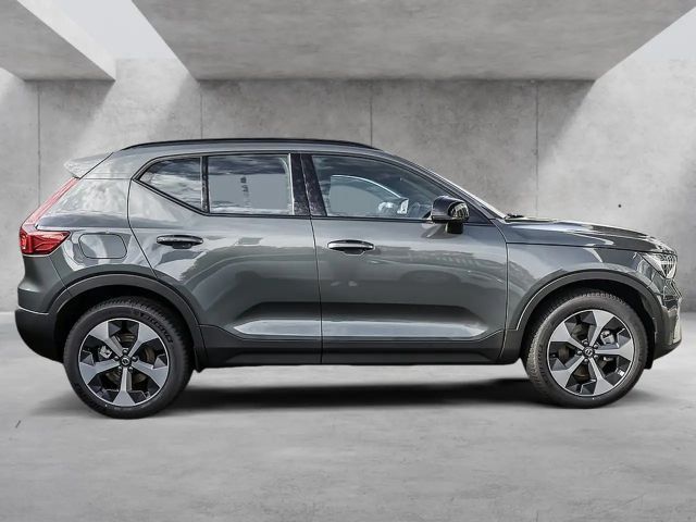 Volvo XC40 Dark Plus