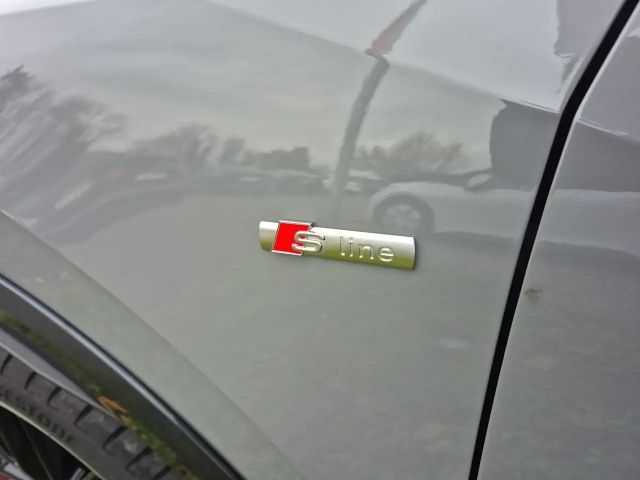 Audi Q2 35 TFSI S-Line