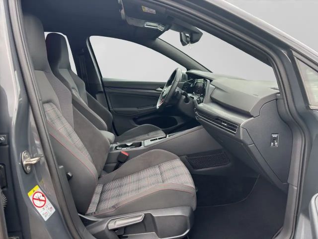 Volkswagen Golf DSG GTI