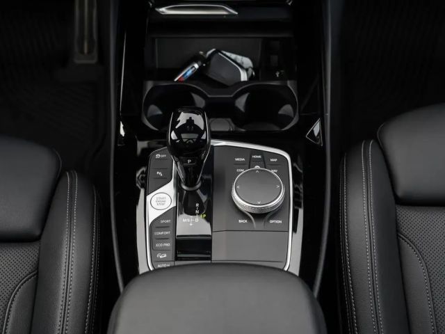 BMW X3 i Laser-Pano-ACC-HuD-Kamera-AHK