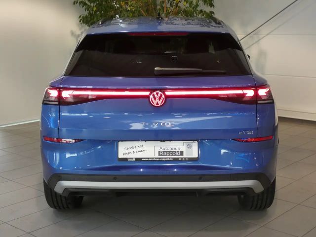 Volkswagen T-Roc 1.5 eTSI DSG Life Plus