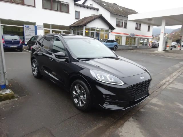 Ford Kuga Hybrid ST Line X