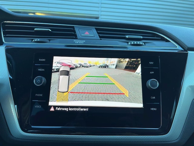 Volkswagen Touran 1.5 TSI DSG Move