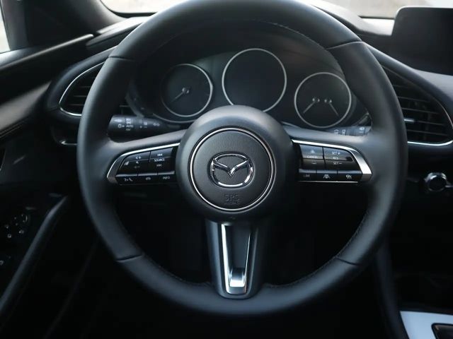 Mazda 3 Exclusive-line SkyActiv