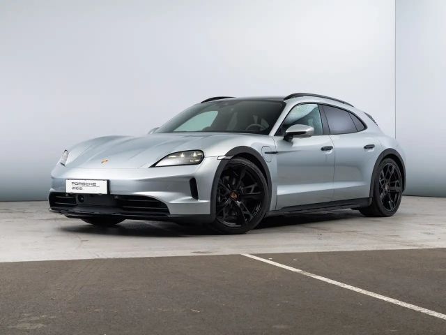 Porsche Taycan 4 Cross Turismo