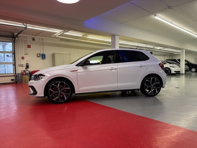 Volkswagen Polo 2.0 TSI DSG