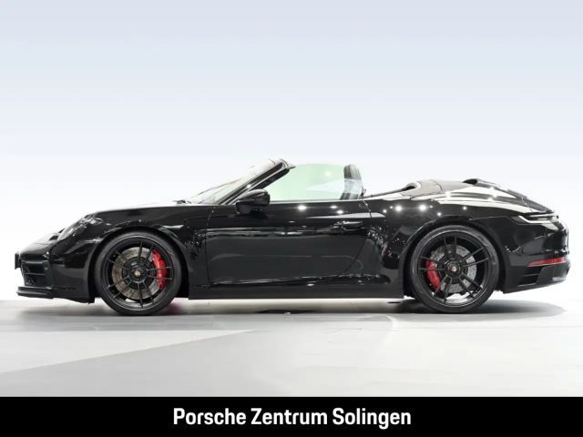 Porsche 992 Cabrio Carrera GTS
