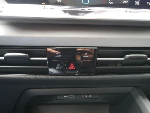 Volkswagen Golf 1.5 eTSI Golf VIII Life