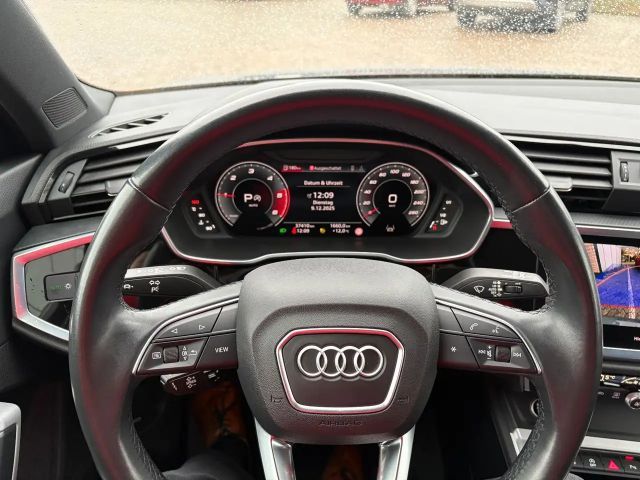 Audi Q3 35 TDI